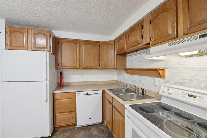 8822 E Florida Ave #G10, Denver, CO 80247