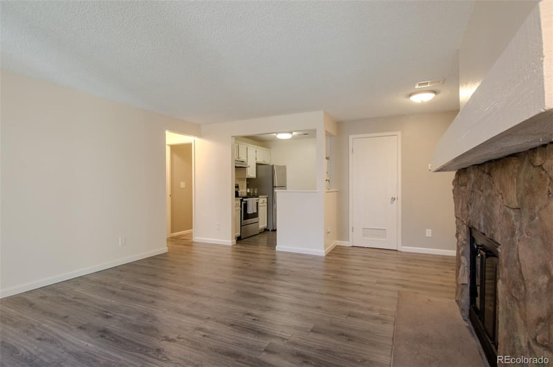 10920 W Florida Ave #416, Lakewood, CO 80232