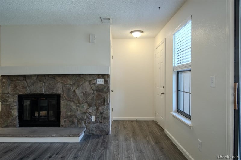 10920 W Florida Ave #416, Lakewood, CO 80232