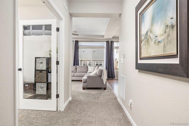 119 S Oak Hill Ct, Aurora, CO 80018