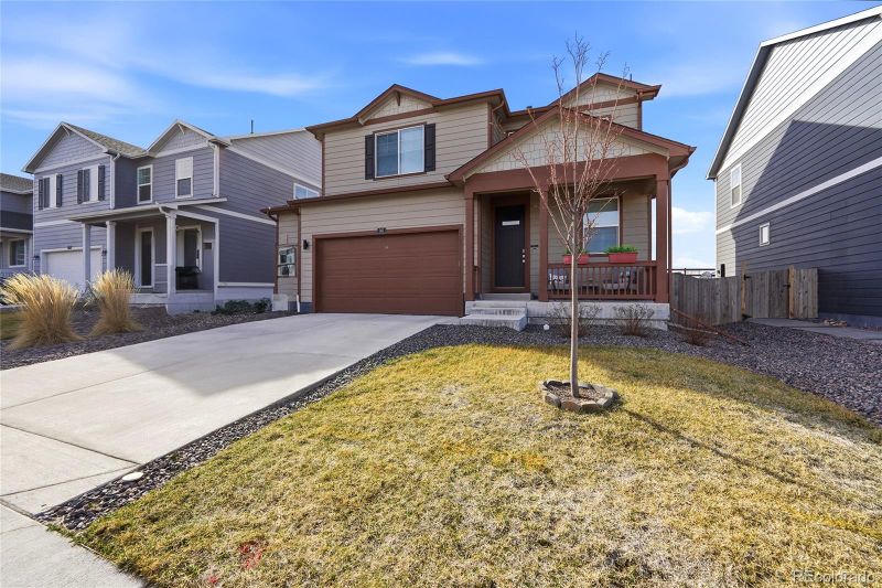 565 Twilight Ct, Fort Lupton, CO 80621