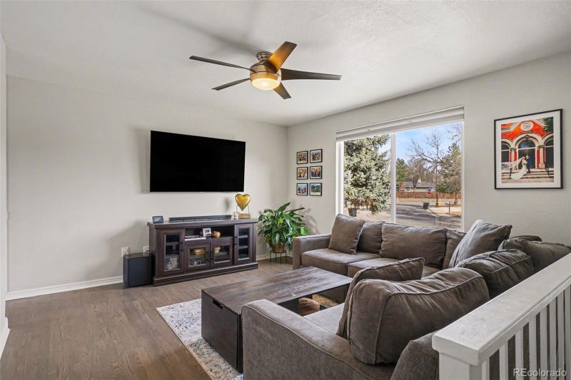7163 Swadley Ct, Arvada, CO 80004