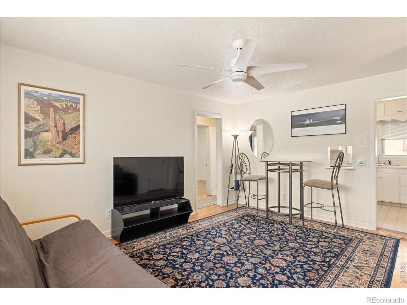 318-320 4th Ave, Longmont, CO 80501