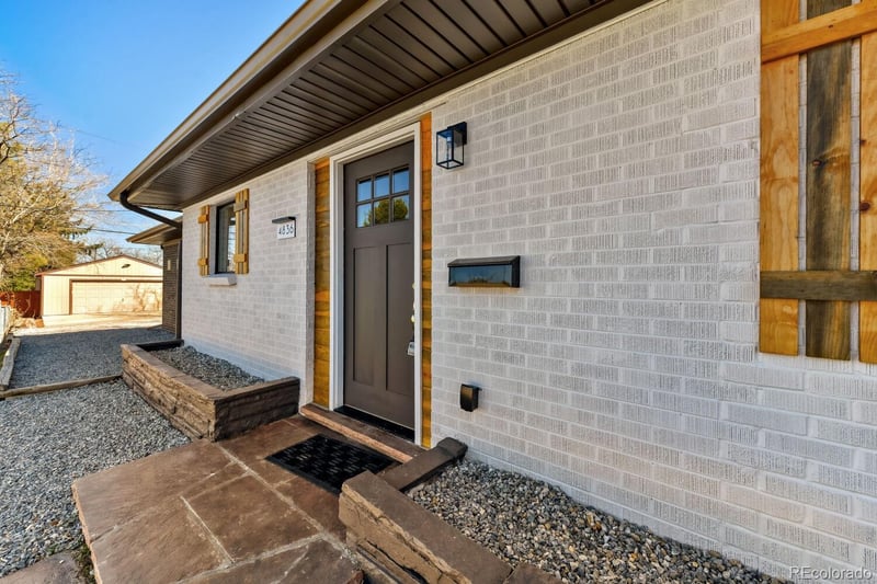 4836 W Ellsworth Ave, Denver, CO 80219