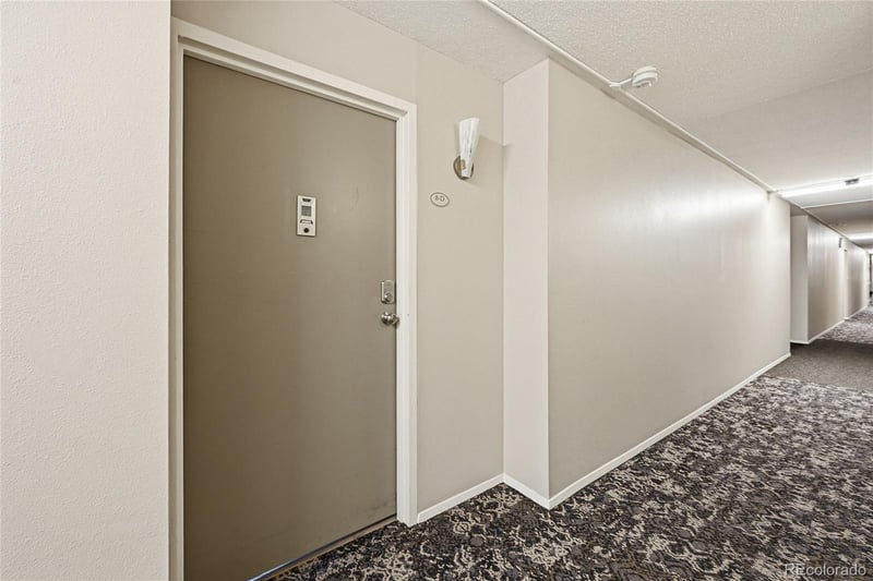 350 S Clinton St #8D, Denver, CO 80247