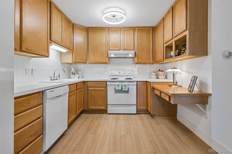 9340 E Center Ave #4A, Denver, CO 80247