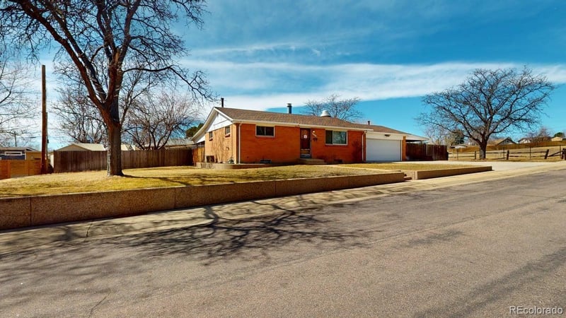 6869 Galapago Ct, Denver, CO 80221