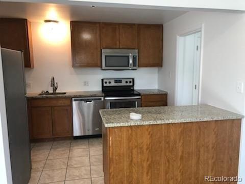 6225 S Sterne Pw, Littleton, CO 80120