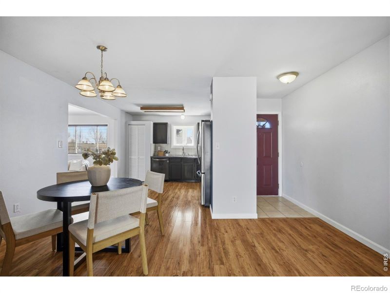 406 W Troutman Pw, Fort Collins, CO 80526
