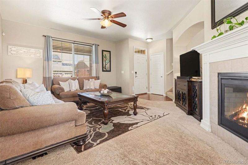 25404 E 2nd Ave, Aurora, CO 80018