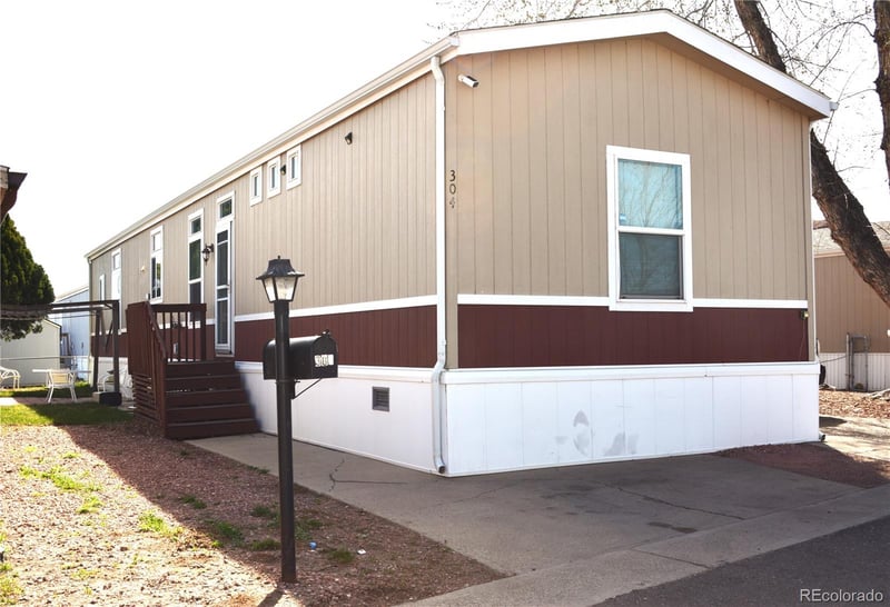304 Barnard Ct, Longmont, CO 80501