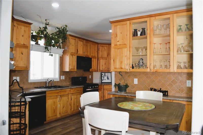 304 Barnard Ct, Longmont, CO 80501