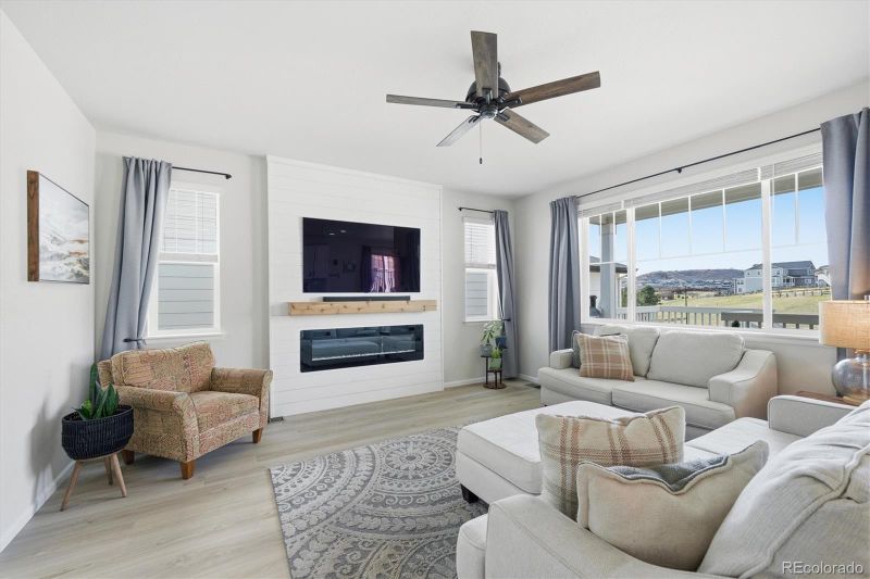 2232 Bramble St, Castle Rock, CO 80109