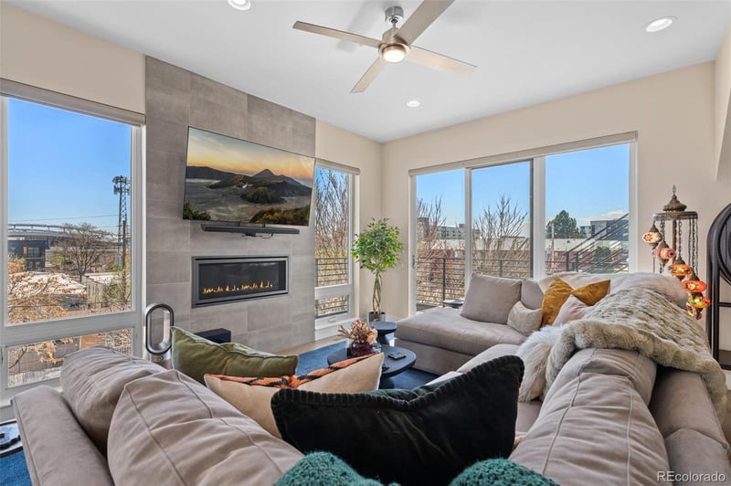 1718 Hooker St, Denver, CO 80204