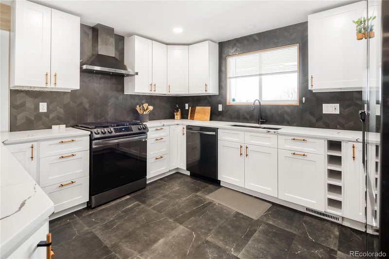 2743 S Meade St, Denver, CO 80236