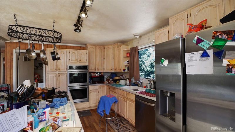 490 Quakie Way, Bailey, CO 80421