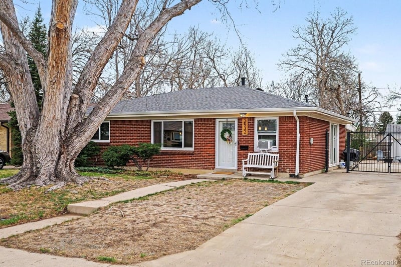 2532 S Quitman St, Denver, CO 80219