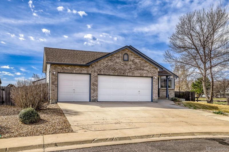 11190 W Aqueduct Dr, Littleton, CO 80127
