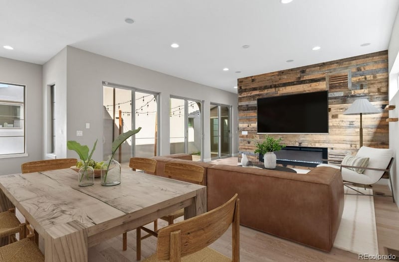 15525 W La Salle Ave, Lakewood, CO 80228