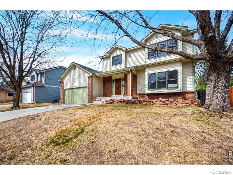 2942 Spinnaker Pl, Longmont, CO 80503
