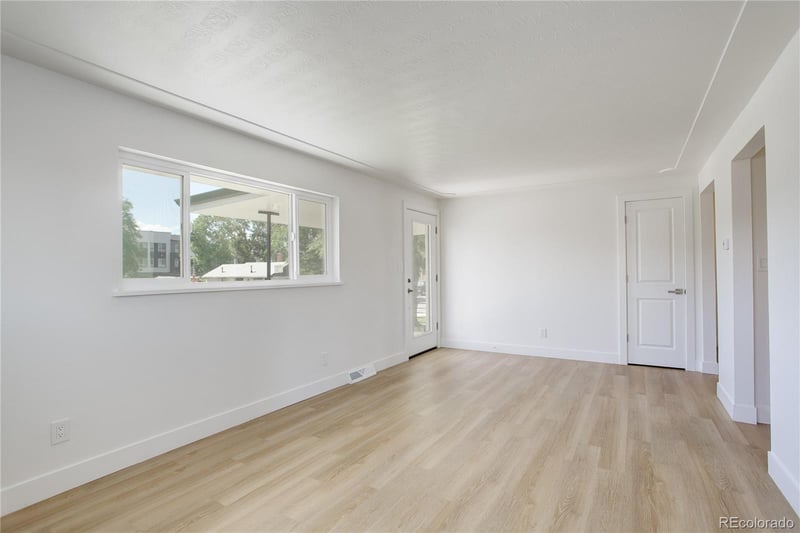 3056 S Galapago St, Englewood, CO 80110