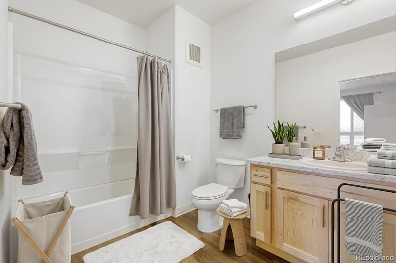 5702 Central Park Blvd #311, Denver, CO 80238