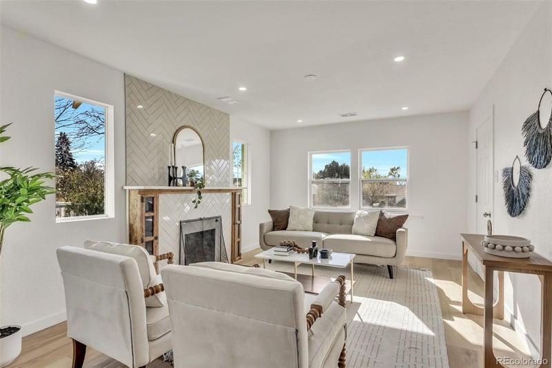 3642 N Madison St, Denver, CO 80205