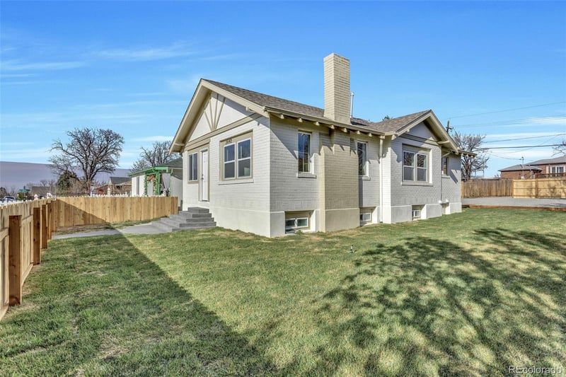 3642 N Madison St, Denver, CO 80205