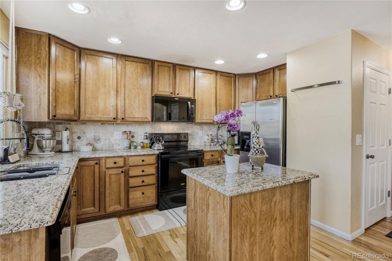 20257 E College Pl, Aurora, CO 80013