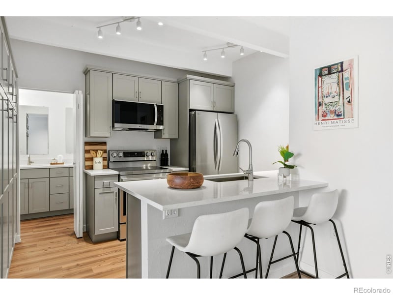 551 N Pearl St #303, Denver, CO 80203