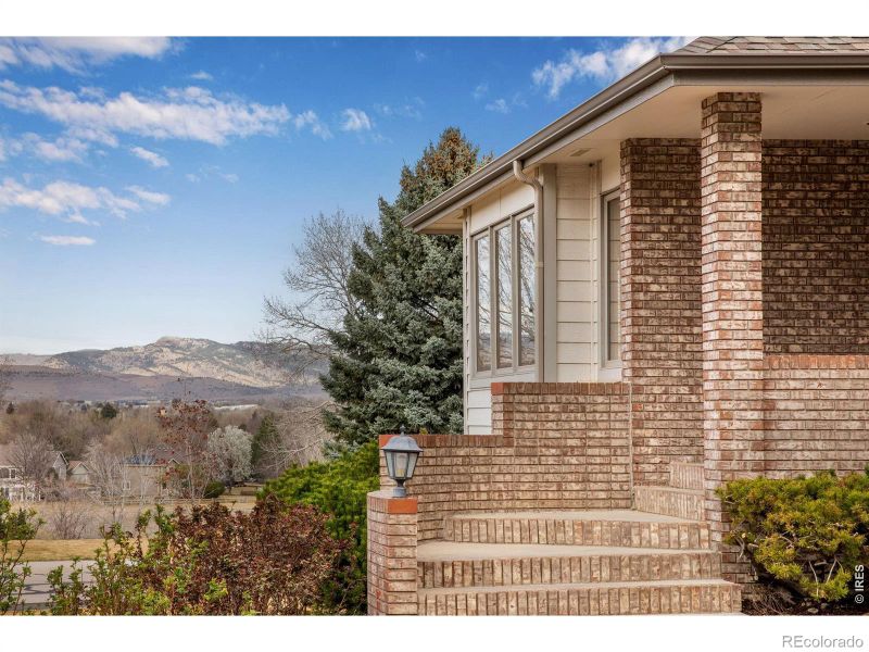 6230 Eagle Ridge Ct, Fort Collins, CO 80525