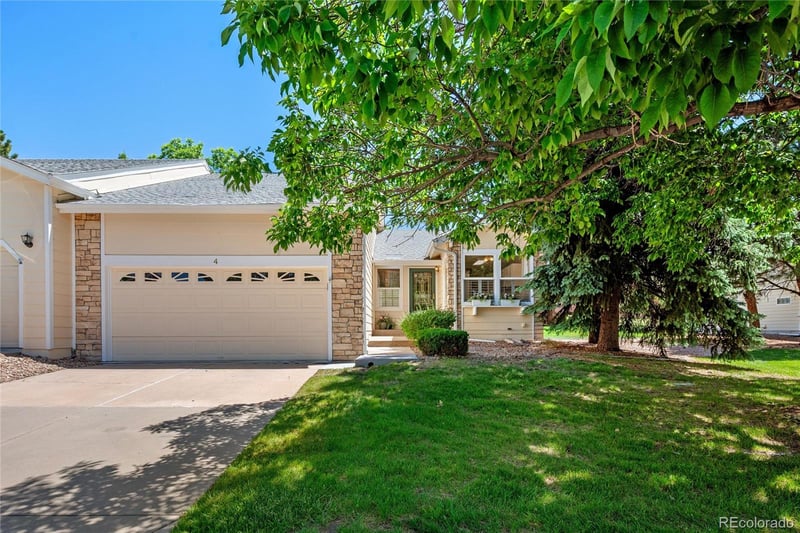 4 Shetland Ct, Highlands Ranch, CO 80130
