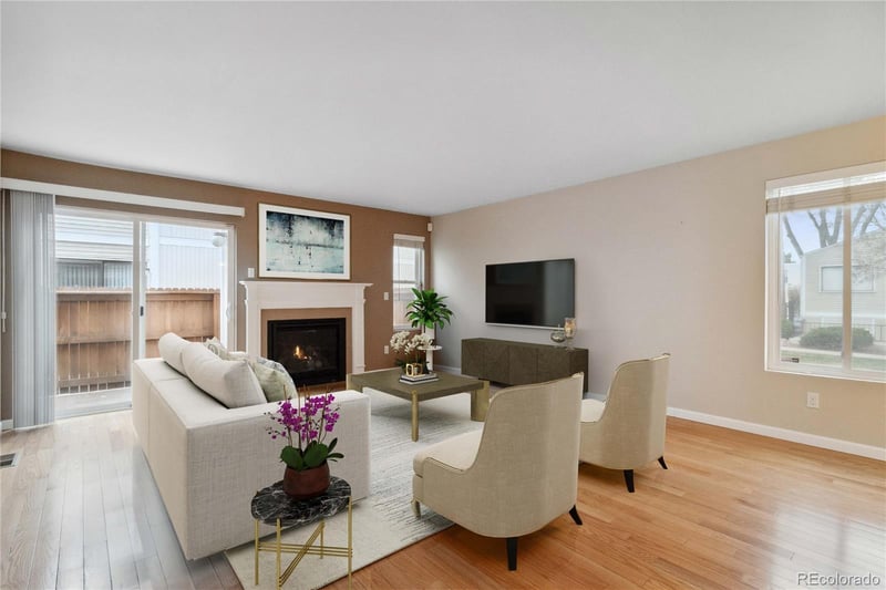 1050 S Monaco Pw #42, Denver, CO 80224