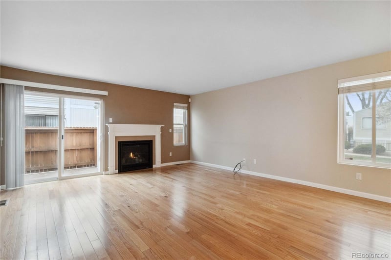 1050 S Monaco Pw #42, Denver, CO 80224