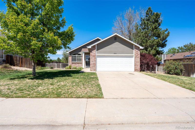17461 E Bellewood Cir, Aurora, CO 80015