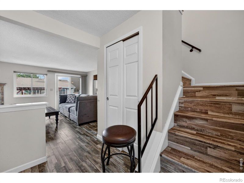 8096 Lee Ct, Arvada, CO 80005