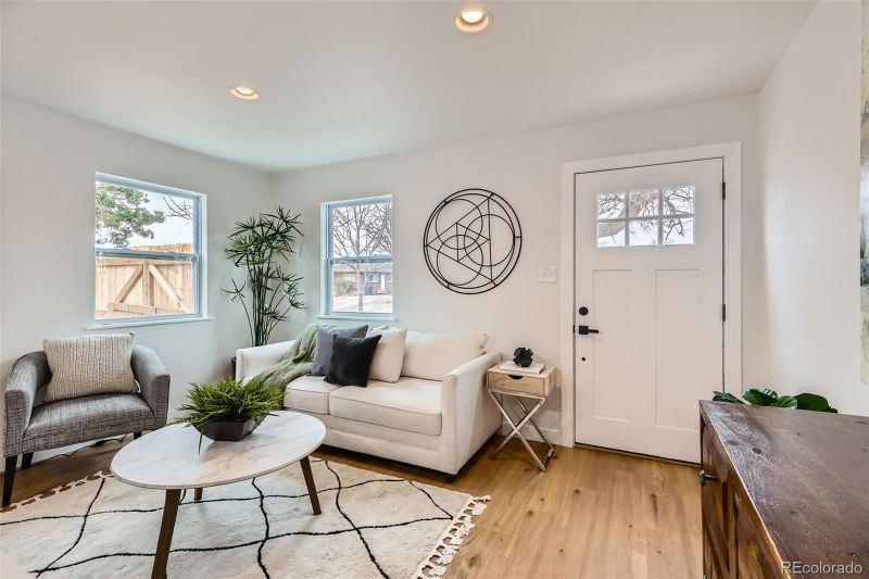 1120 Xenia St, Denver, CO 80220