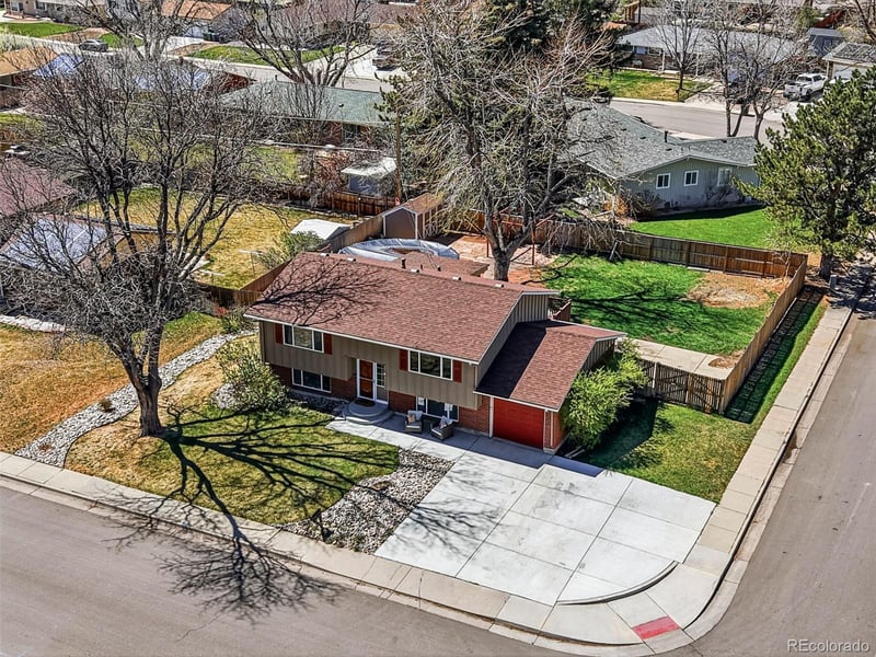 2725 S Teller St, Denver, CO 80227