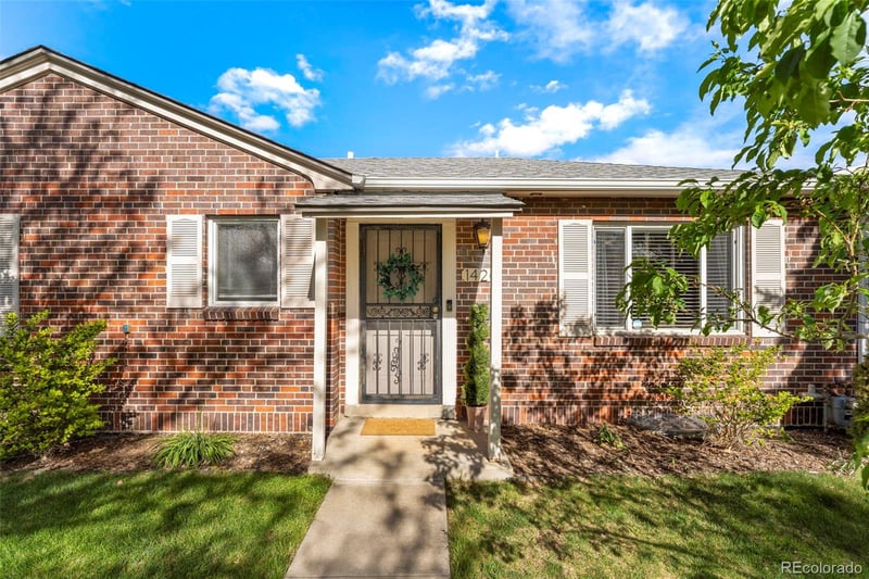 1420 Rosemary St, Denver, CO 80220