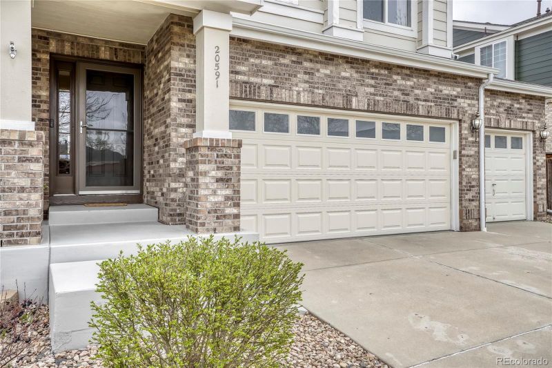 20591 E Hamilton Ave, Aurora, CO 80013