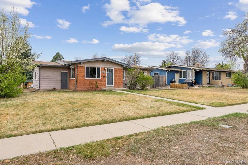300 W Midway Blvd, Broomfield, CO 80020