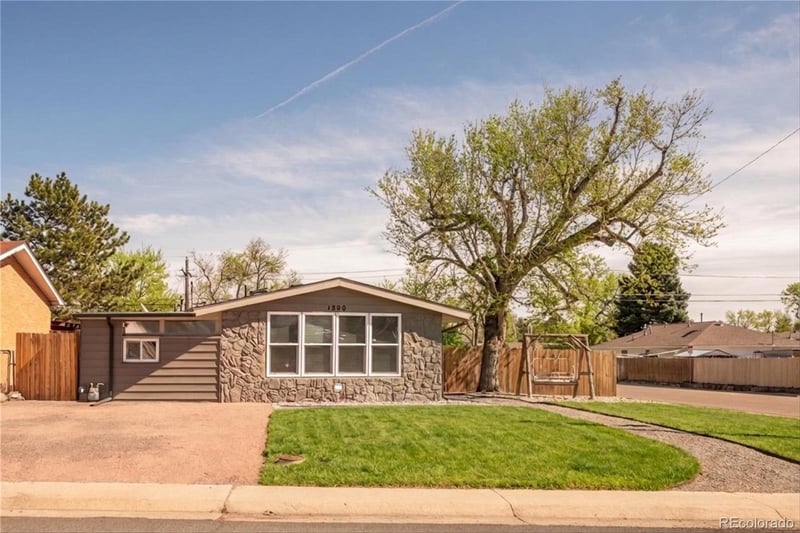 1290 S Raleigh St, Denver, CO 80219