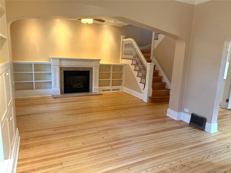 3042 N Vine St, Denver, CO 80205