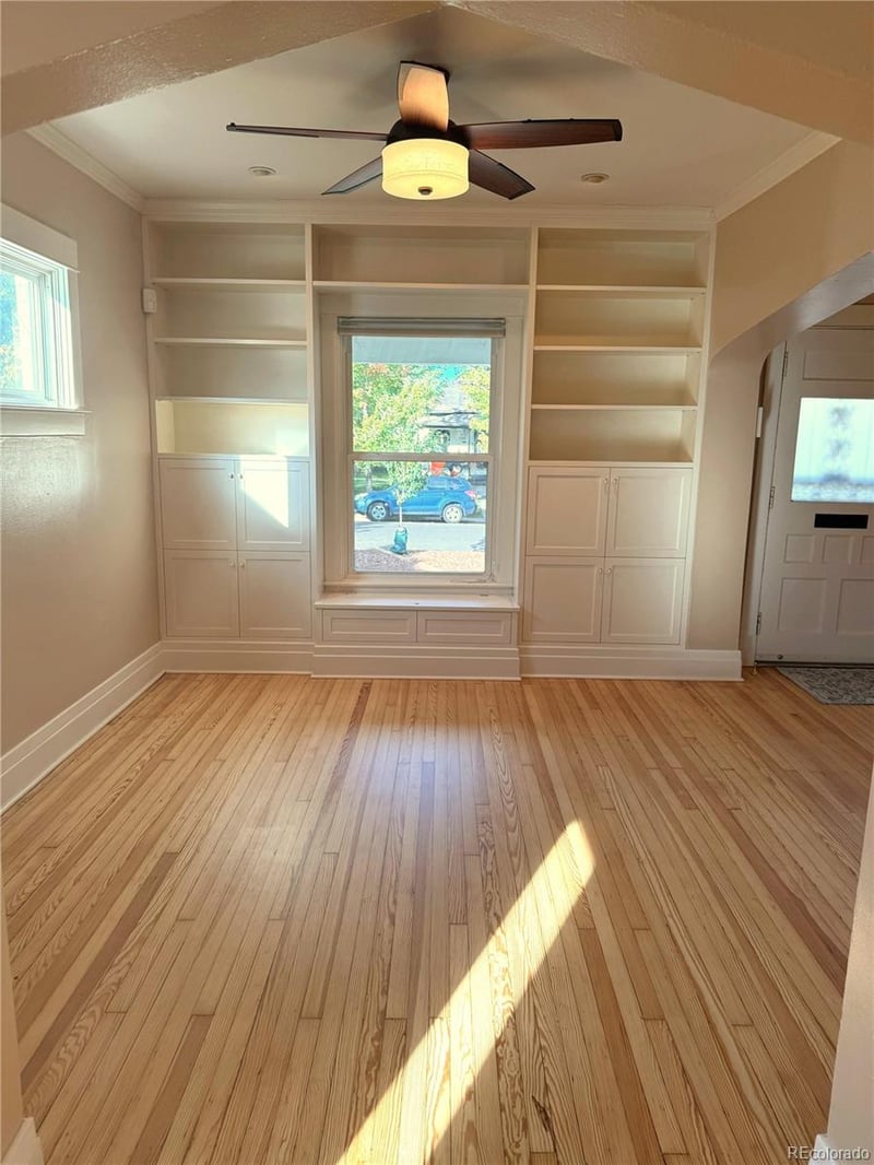 3042 N Vine St, Denver, CO 80205