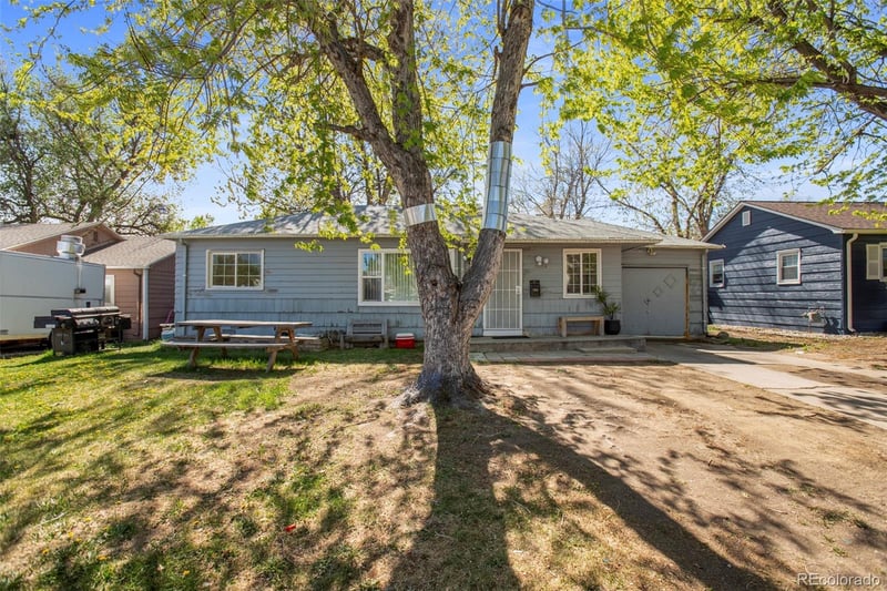 5004 W Center Dr, Denver, CO 80219
