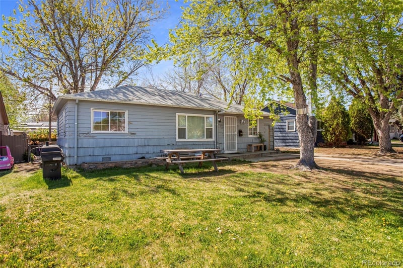 5004 W Center Dr, Denver, CO 80219