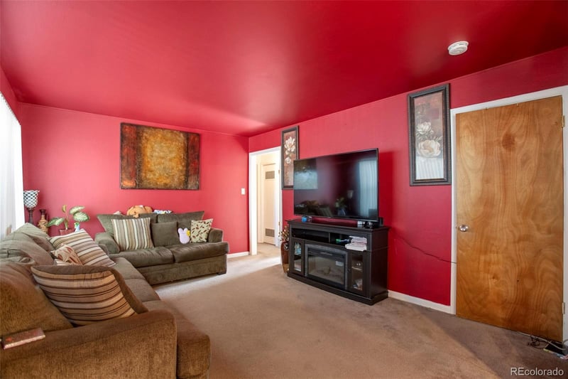 5004 W Center Dr, Denver, CO 80219