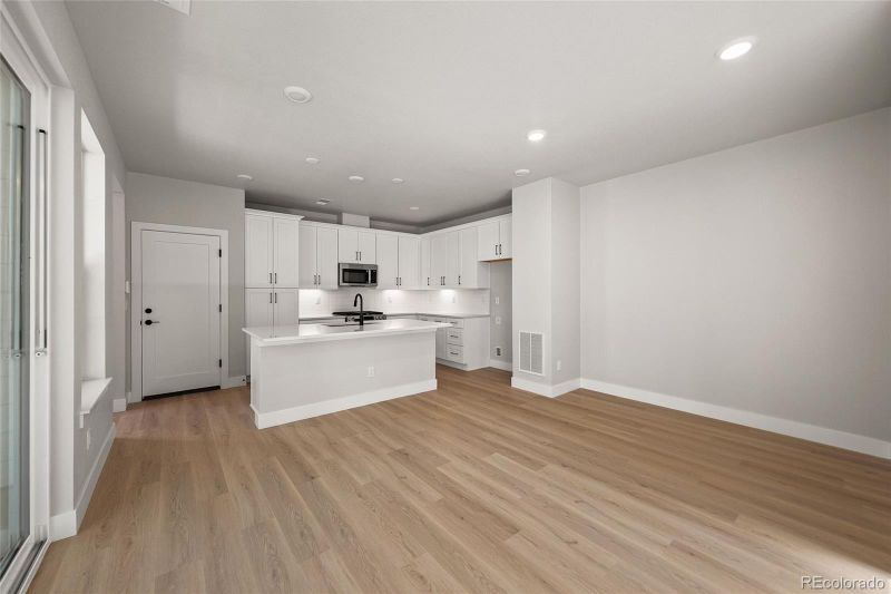7321 Goldbloom Ln, Littleton, CO 80125