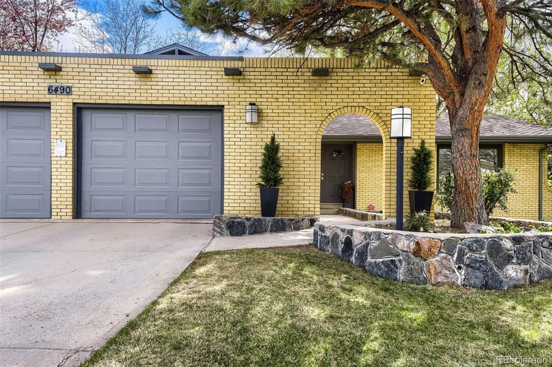 6490 S Heritage Pl, Centennial, CO 80111