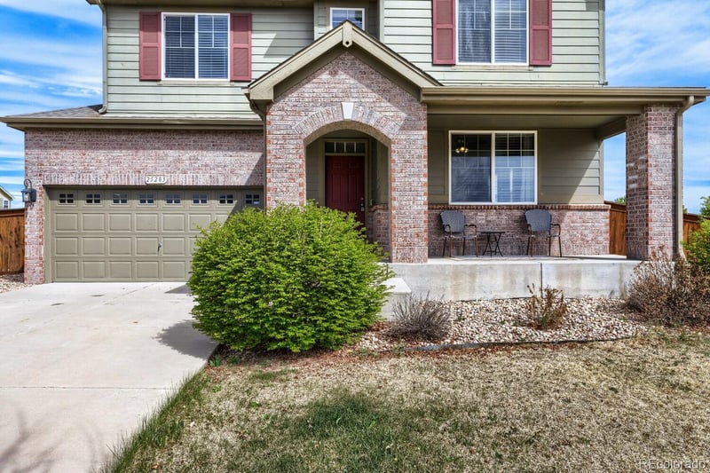 25283 E 2nd Ave, Aurora, CO 80018